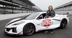 2022 Indy 500 Pace car with driver Sarah Fisher