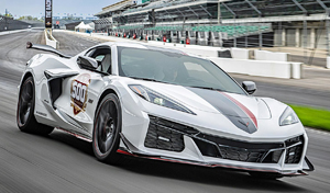 2022 Indy 500 pace car - on track